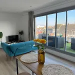 Studio Cosy Avec Terrasse A Deux Pas De La Gare